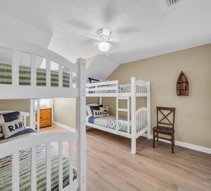 West upstairs bunkroom. Two sets of twin over twin bunkbeds