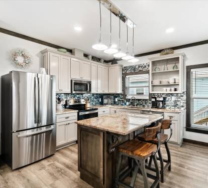 Fully Stocked Kitchen