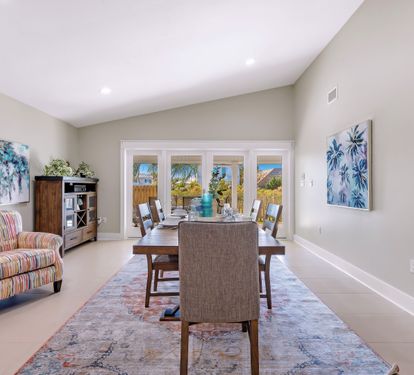 Dining room (seats up to 6) and overlooks the back patio