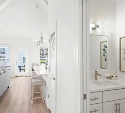 Third Floor: Bathroom
