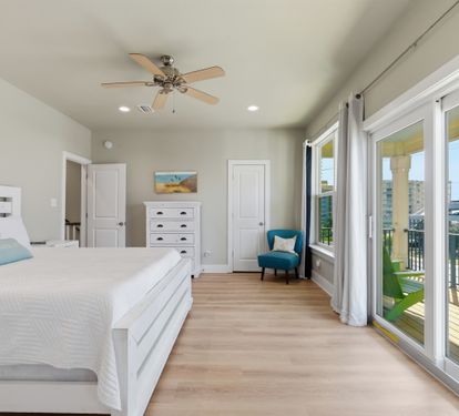 Master Bedroom (King)