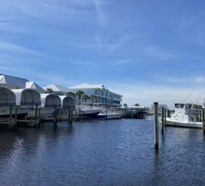 Mexico Beach canal (walking distance)