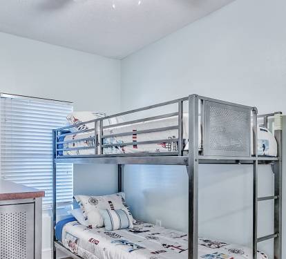 3rd Bedroom (Bunk Room)