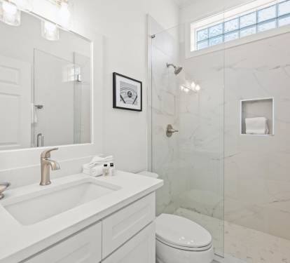 First Floor: Guest Bathroom