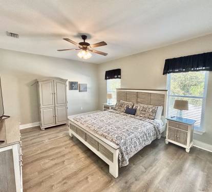 Master bedroom overlooking pool