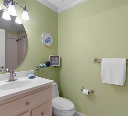 Upstairs Guest Bathroom