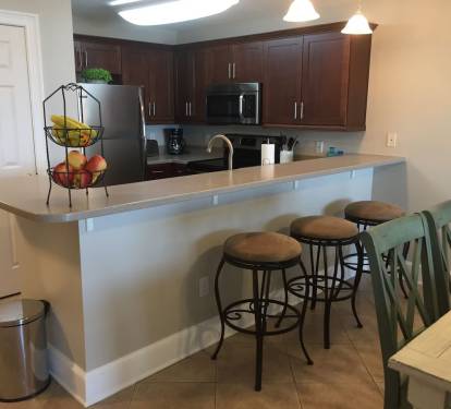 Kitchen Counter/Stools