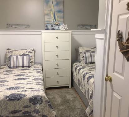 3rd Bed Room...2 Twin beds with Dresser/TV/DVD