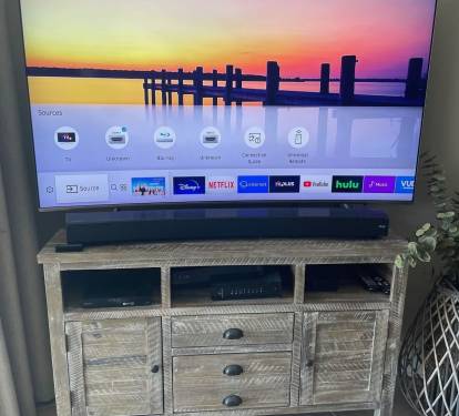 65" Smart TV