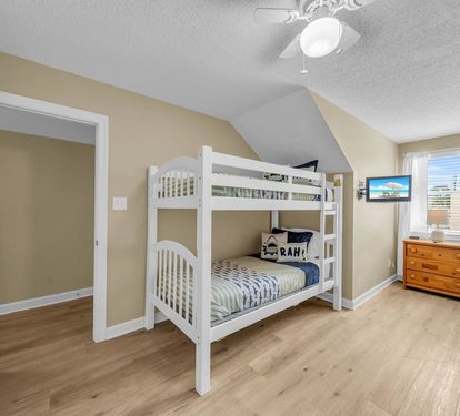 West upstairs bunkroom. Two sets of twin over twin bunkbeds