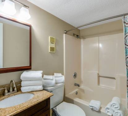 Full Bathroom