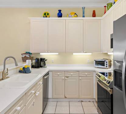 All new stainless appliances