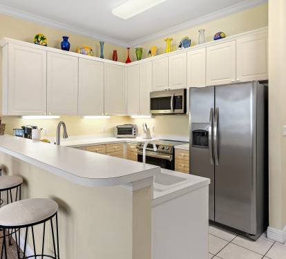 Spacious kitchen, fully equipped