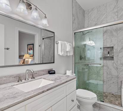 Bathroom attached to queen/twin bunk room