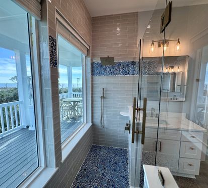 Enjoy Gulf Views From The Shower!