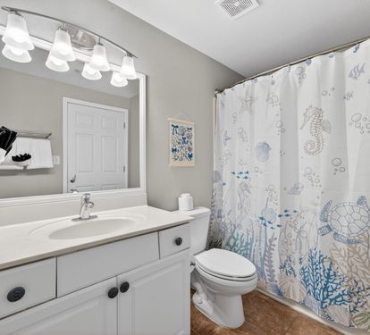 King Bedroom Bath