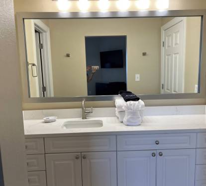 Guest Suite Vanity