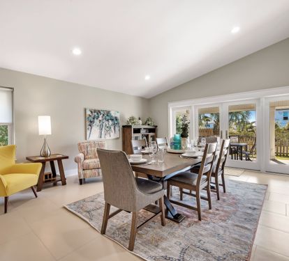 Dining area off the kitchen
