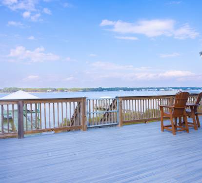 Incredible views of the Little Lagoon and private dock 