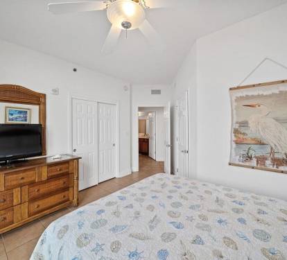 Guest Bedroom 1
