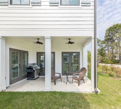 Additional outdoor deck space for your group to spread out and unwind