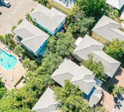 A Beautiful Community Pool