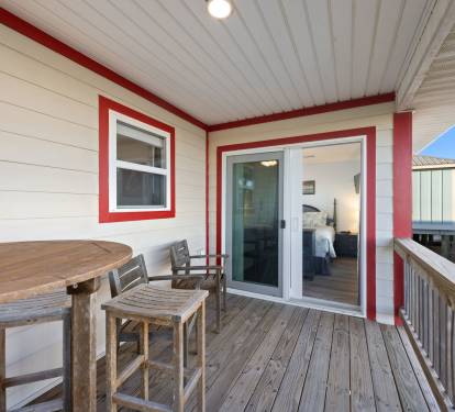 Sliding door to master bedroom
