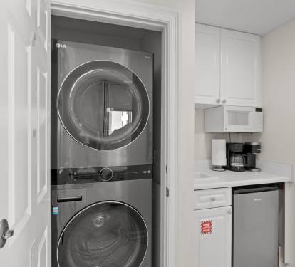 Laundry/Kitchenette Area in 2nd King Bedroom En-Suite