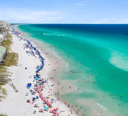 Miramar public beach access is steps away... plus we provide 2 beach chairs, an umbrella and beach towels