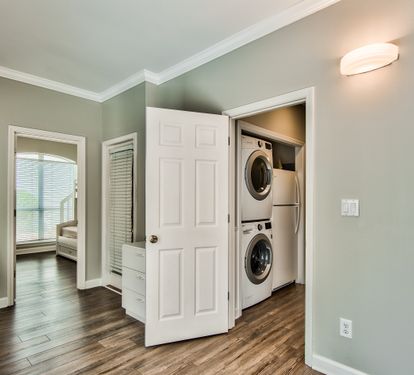 Hall Laundry