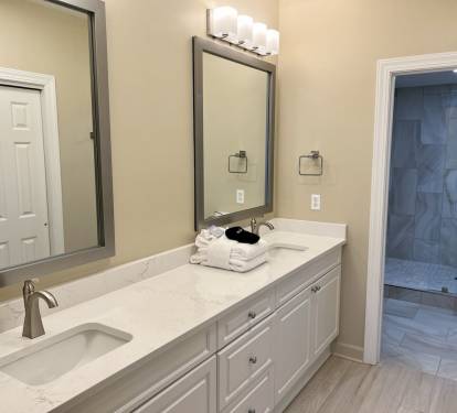Master Vanity