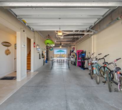 Fully Loaded Garage