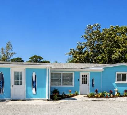 Welcome to the Seahorse Haven!  Sleeps 12 guests 3 bedroom 3 bath