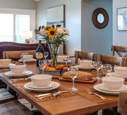 Large Farmhouse Table That Can Extend to Seat 10
