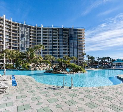 Lagoon pool