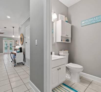 1/2 bath main level