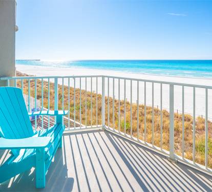 Front row gulf living