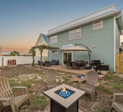 Enjoy a night by the fire with seating for 6.
