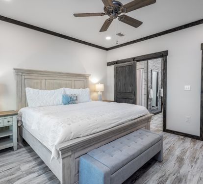 Large Master king bedroom