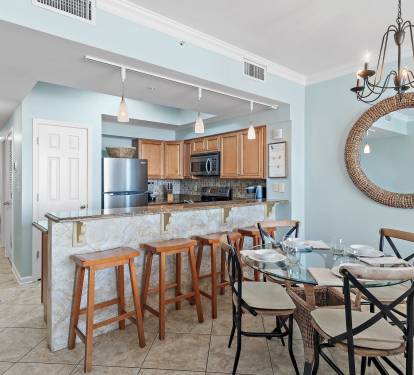 Enjoy a beach meal here!
