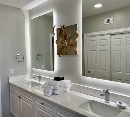 Master Vanity