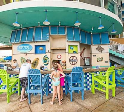 Poolside Bar and Grill overlooking the Beach
