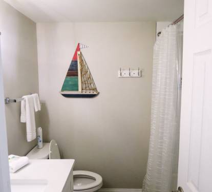 Guest Bathroom