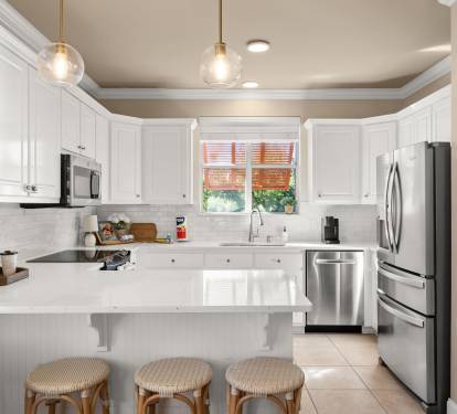 Bright, Fully Equipped Kitchen with Island Seating