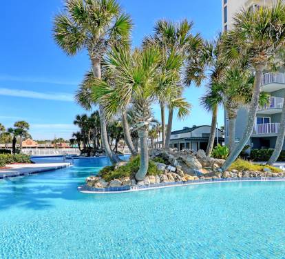 Lagoon Pool between Tower 2 and Tower 3