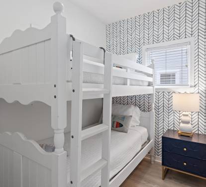 The cutest bunk room