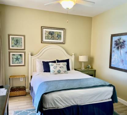 Queen size bed