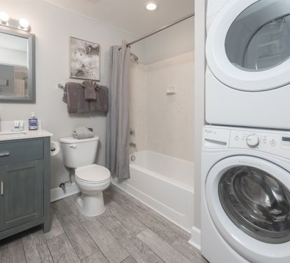 Full size washer and dryer in the second bathroom