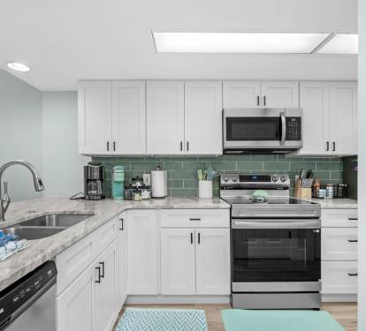 Fully stocked kitchen for your comfort and ease of settling in.  Coffee and all the supplies. 