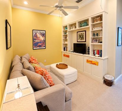 3rd Floor Seating Area